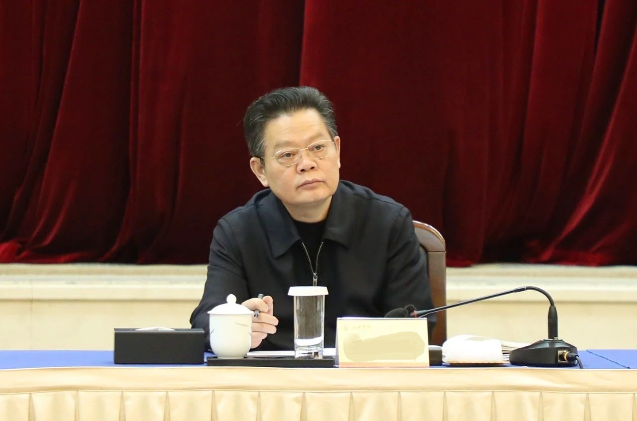 毛偉明省長出席全省民營企業(yè)家座談會，湘江電纜董事長侯少斌應(yīng)邀參加