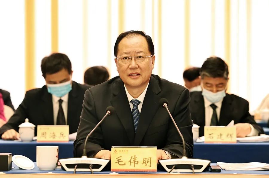 熱烈祝賀侯少斌當(dāng)選第十三屆湖南省工商業(yè)聯(lián)合會（總商會）副會長